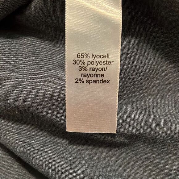 Evsie Kid's Blue 3/4 Sleeve Button Down Chambray Dress Size Medium NWT - Picture 8 of 8